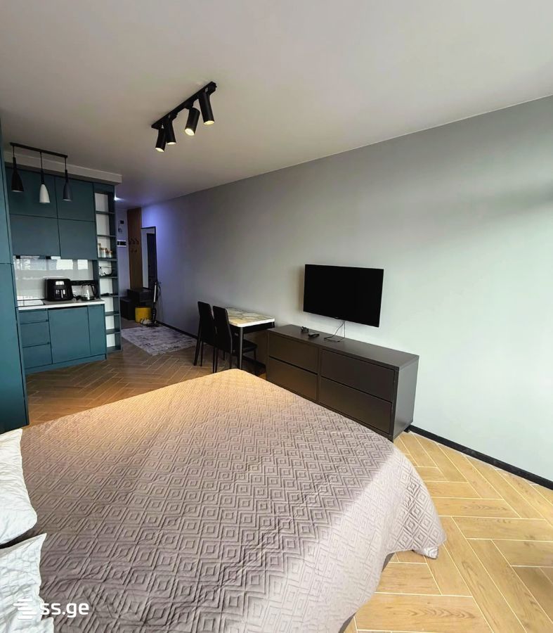18 - 1 rooms