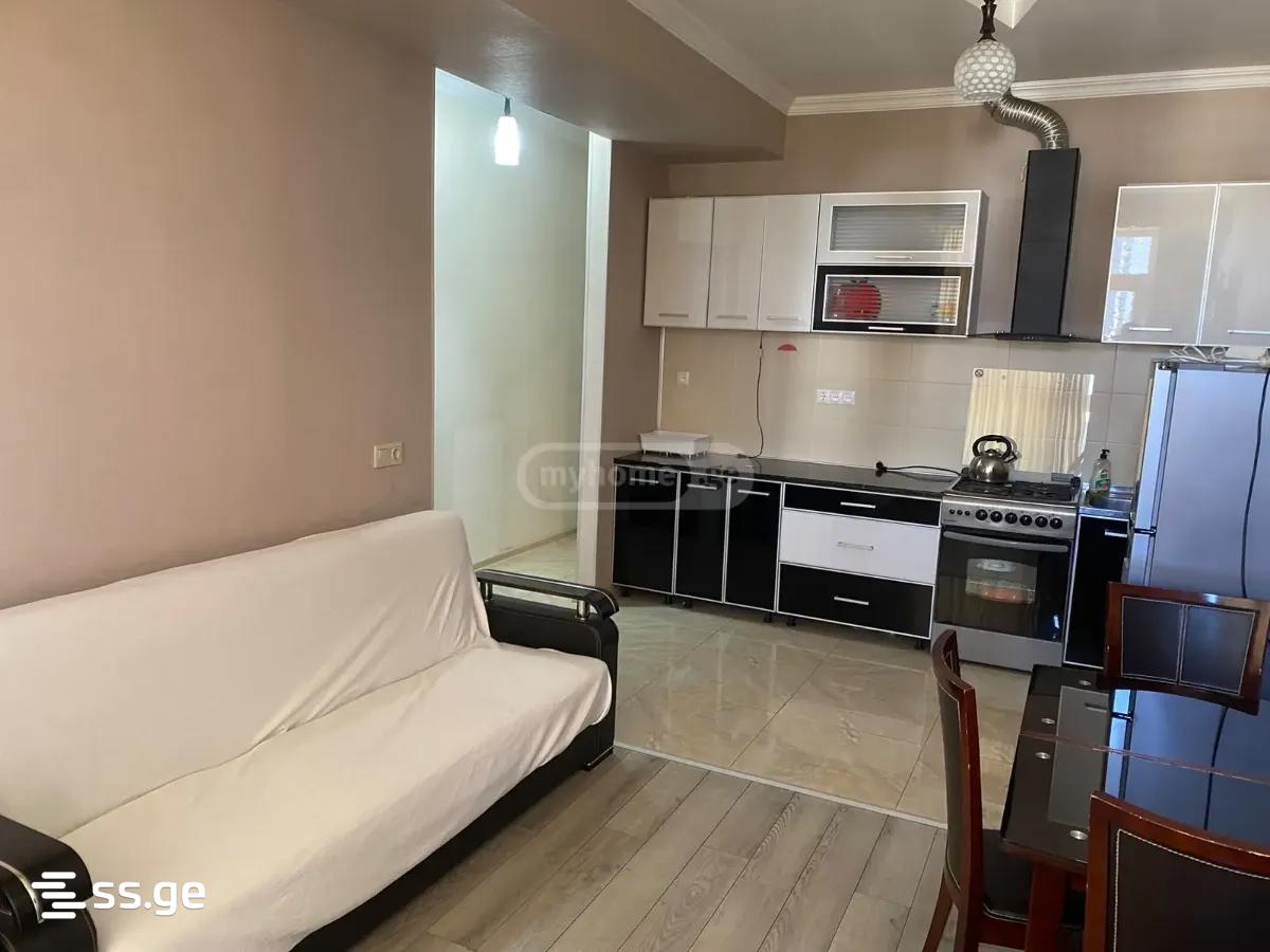 Iasamani st. - 3 rooms