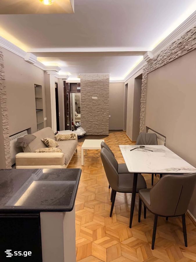 Sherif Khimshiashvili Ave 11 - 4 rooms