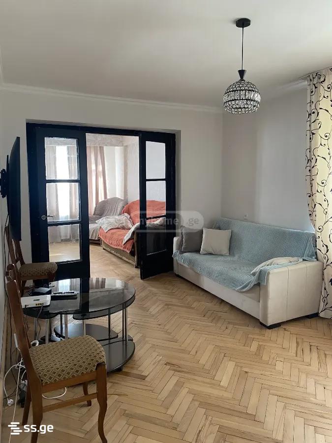 Mikha Khelashvili St. 14 - 4 rooms