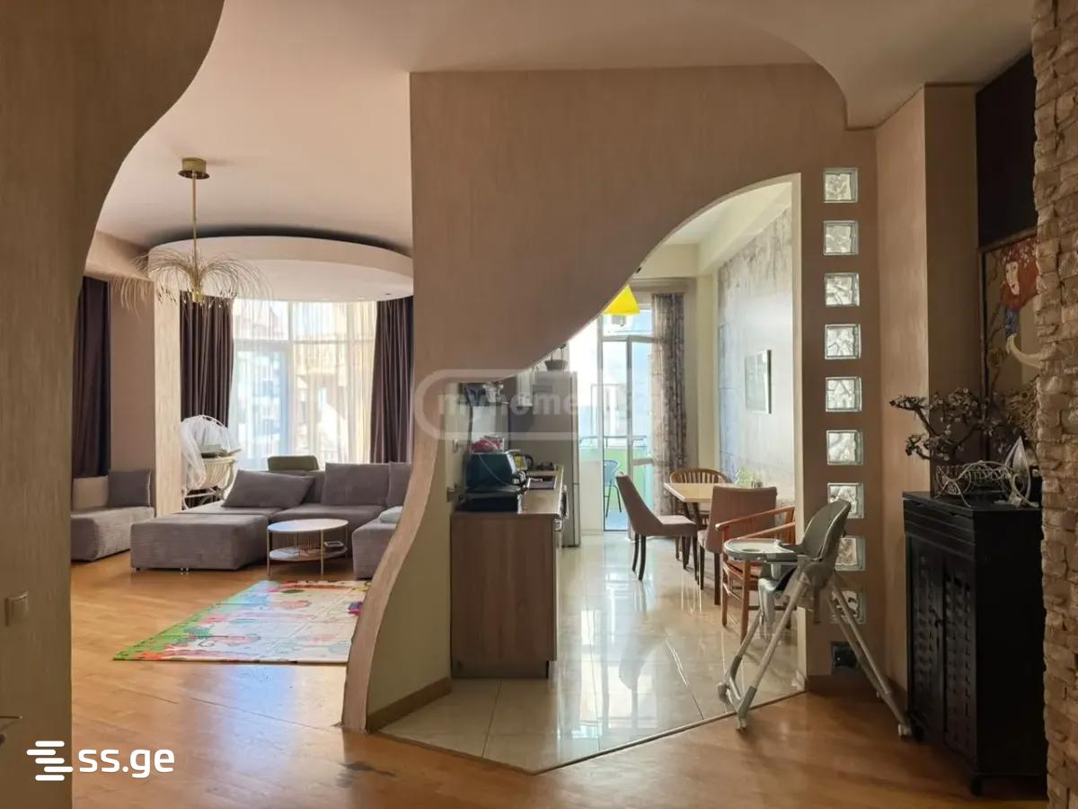 barnovi st. - 3 rooms