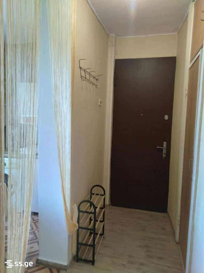 I. Farjiani st. 14b - 2 rooms