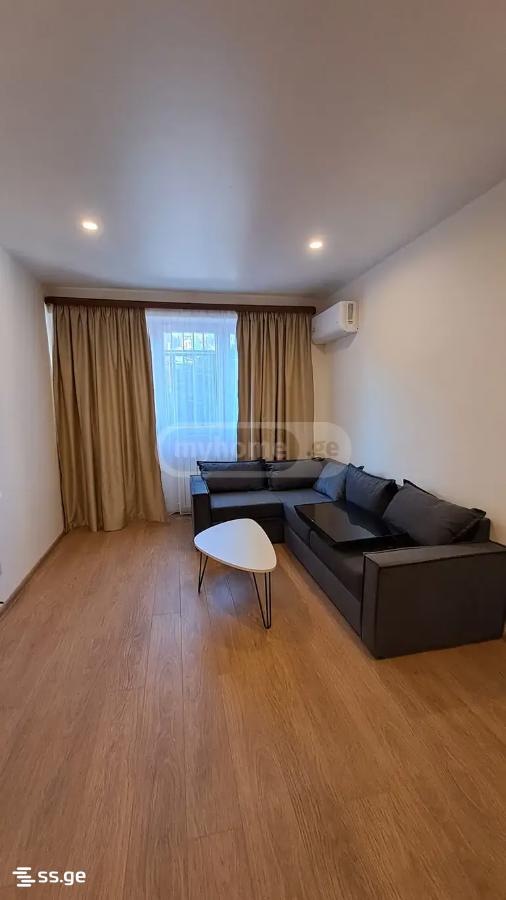gagarin st. - 3 rooms