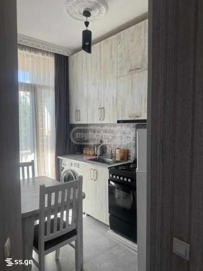 agmashenebeli ave - 3 rooms