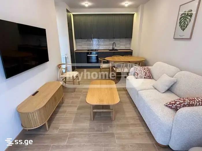 Marshal Archil Gelovani Ave. - 3 rooms