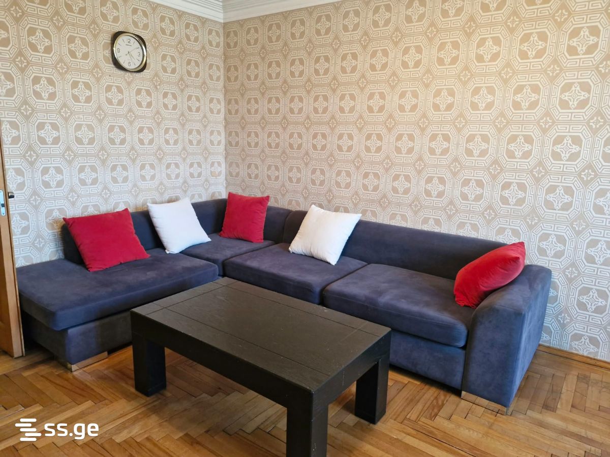 21 - 3 rooms