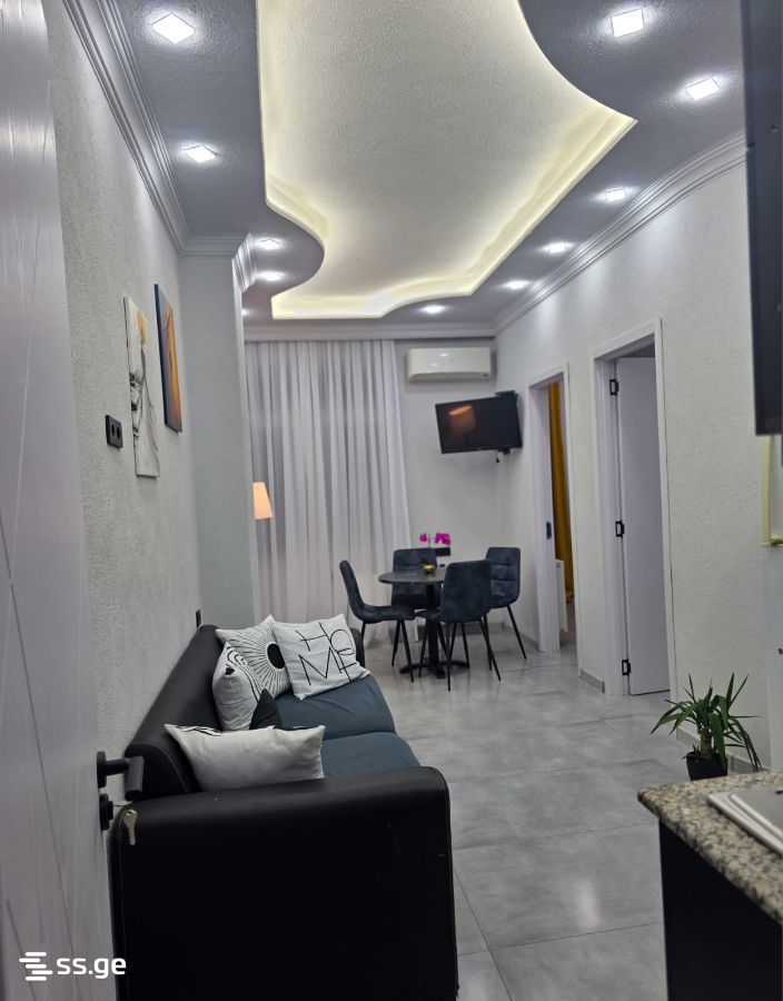 Sh. Inasaridze St. 15 - 3 rooms