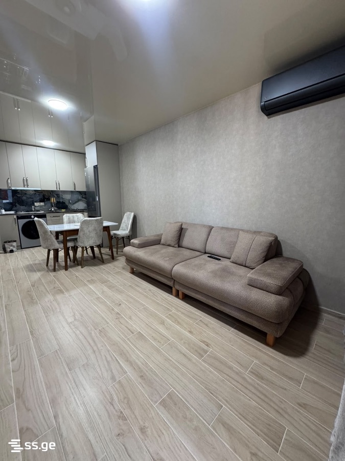 1 - 2 rooms