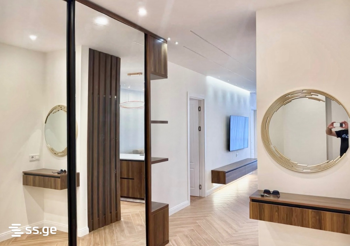 Sh. Inasaridze St. 7 - 3 rooms