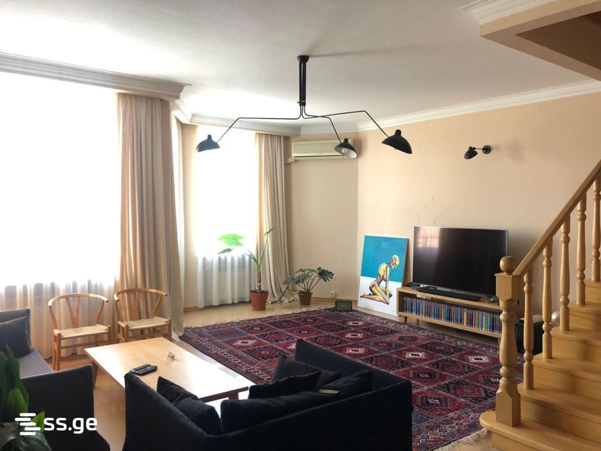 larsi st. - 5 rooms