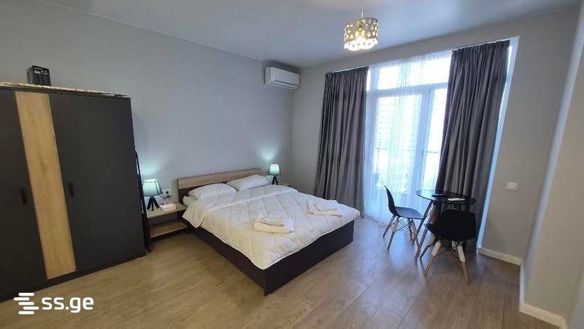 Lech and Maria Kaczynski street 5 - 1 rooms
