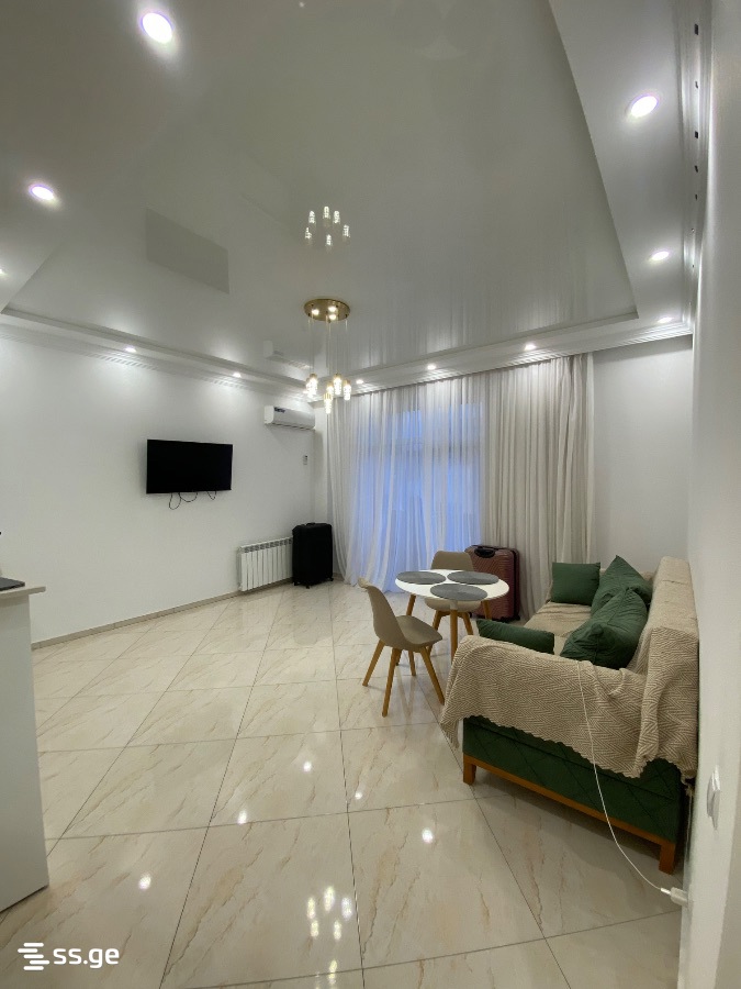 3 - 2 rooms
