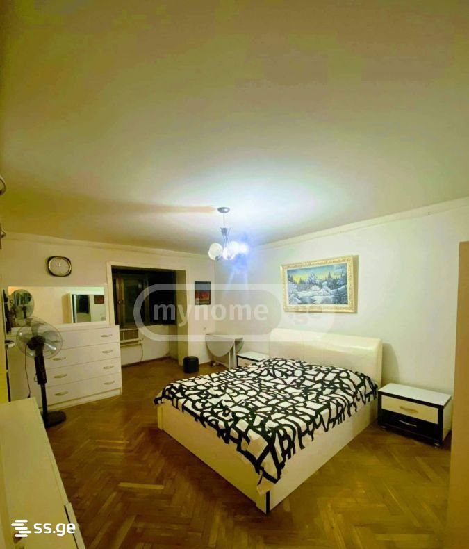 Gr. Robakidze Ave 1 - 2 rooms