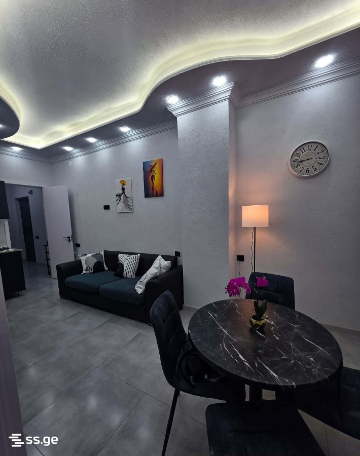 Sh. Inasaridze St. 15 - 3 rooms