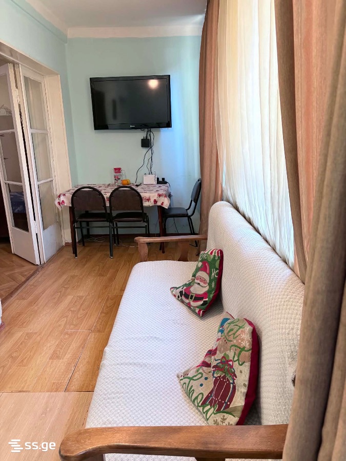 nucubidze st. 72 - 2 rooms