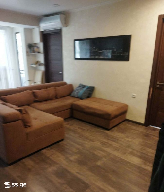 Block III - Digomi massive  35 - 3 rooms