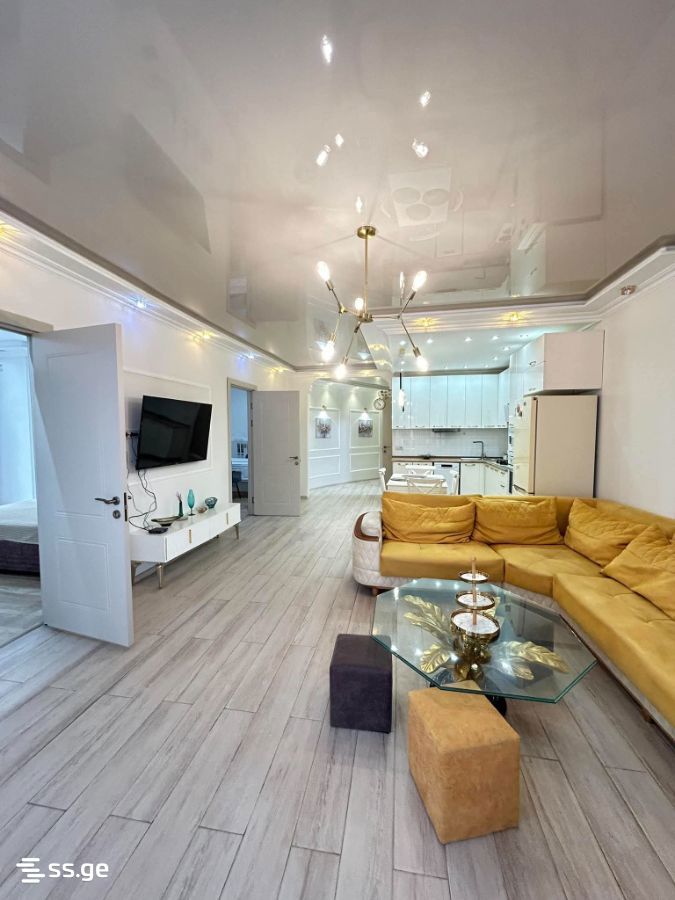 Sh. Inasaridze St. 7 - 3 rooms