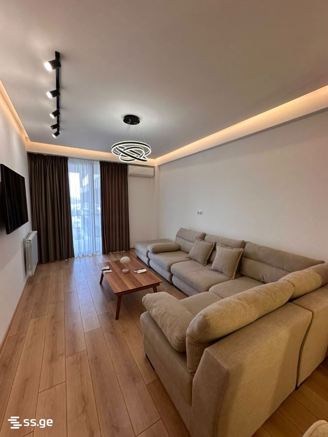 Avalishvili st. 8 - 2 rooms