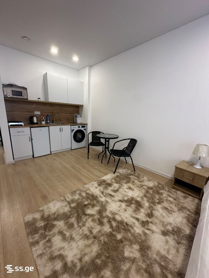 R. Nizharadze st. 6 - 1 rooms