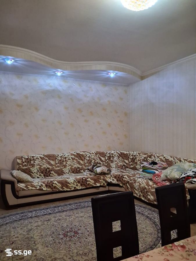 Gobronidze st. 1 - 3 rooms
