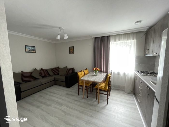 Gr. Robakidze Ave 1 - 2 rooms