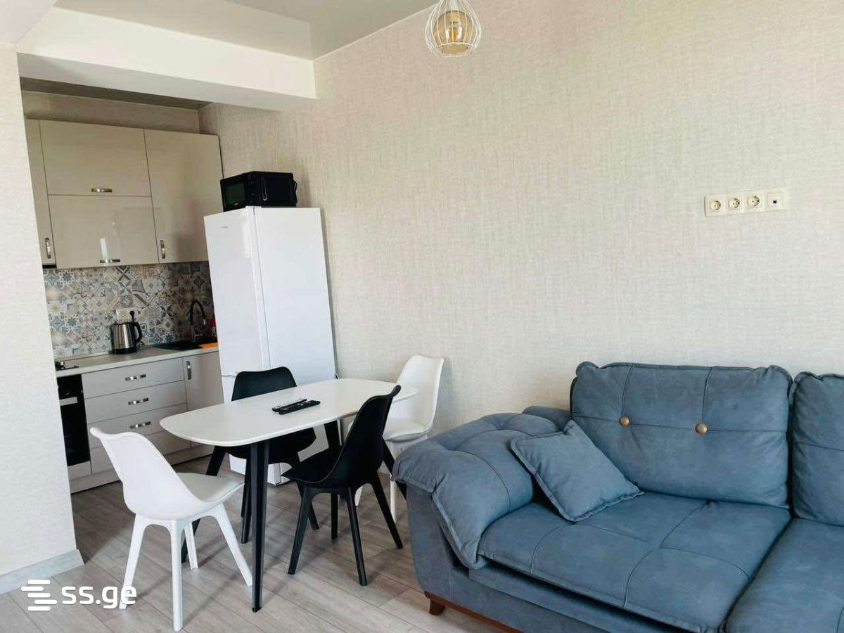 Grigol Chkhikvadze st. 3 - 2 rooms