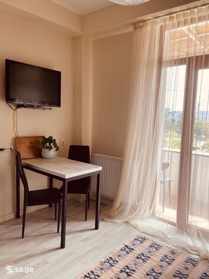 Takaishvili Street 5 - 1 rooms
