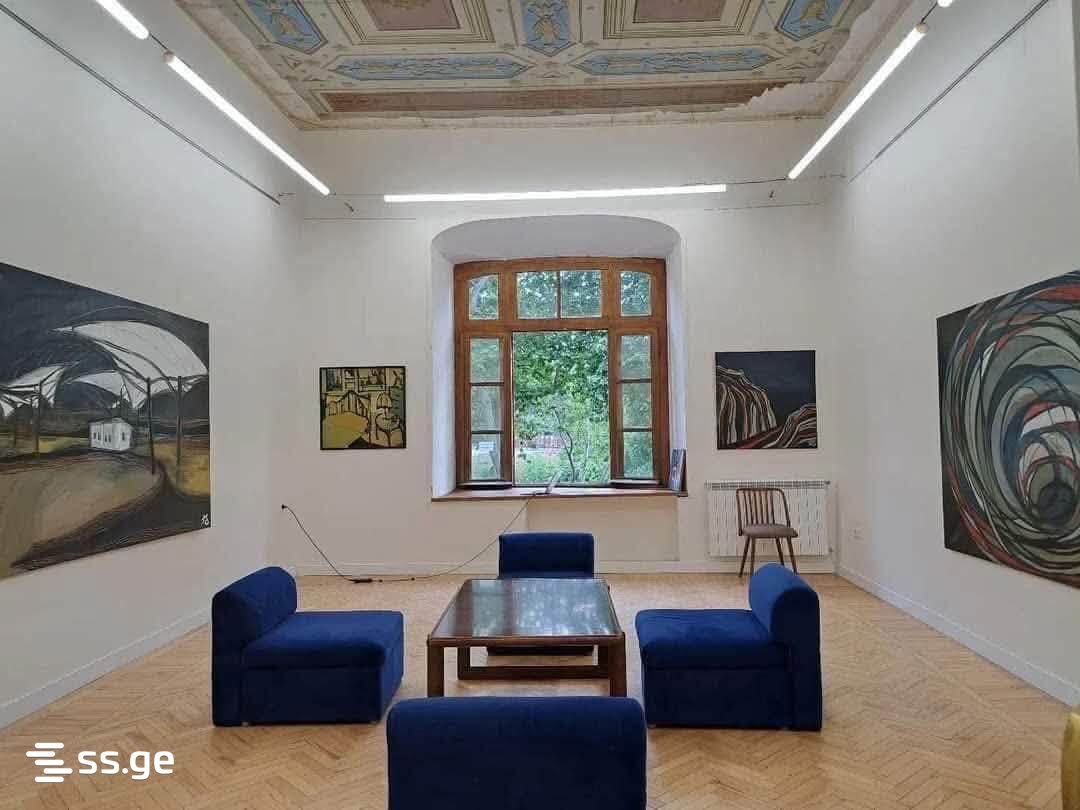uznadze st. 9 - 4 rooms