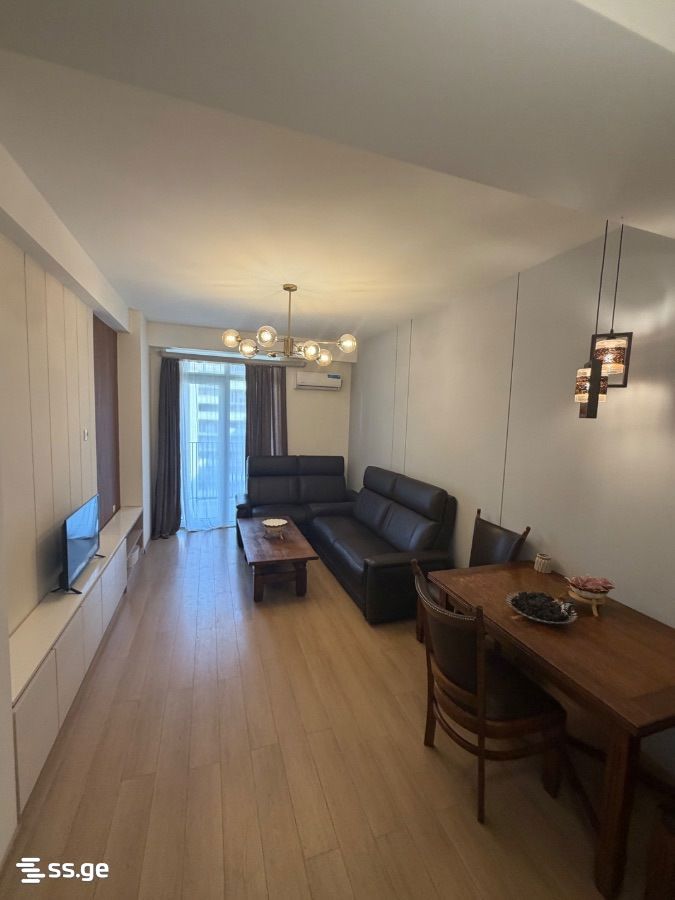 navtlugi st. 205 - 4 rooms