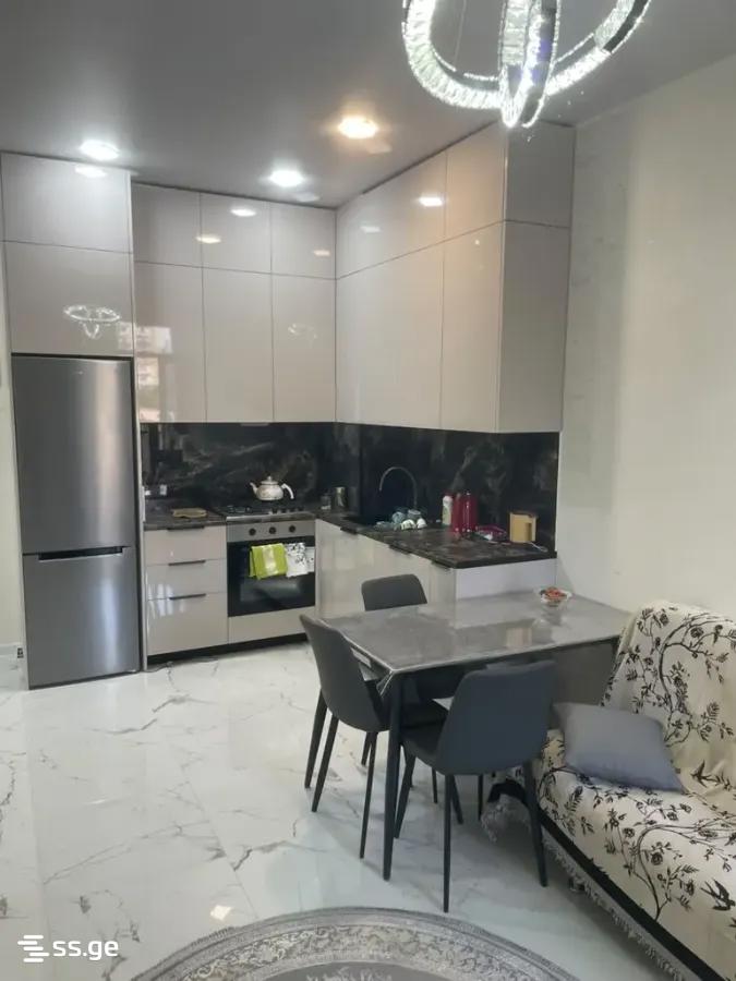 Beri Gabriel Salosi Ave. 3 - 2 rooms