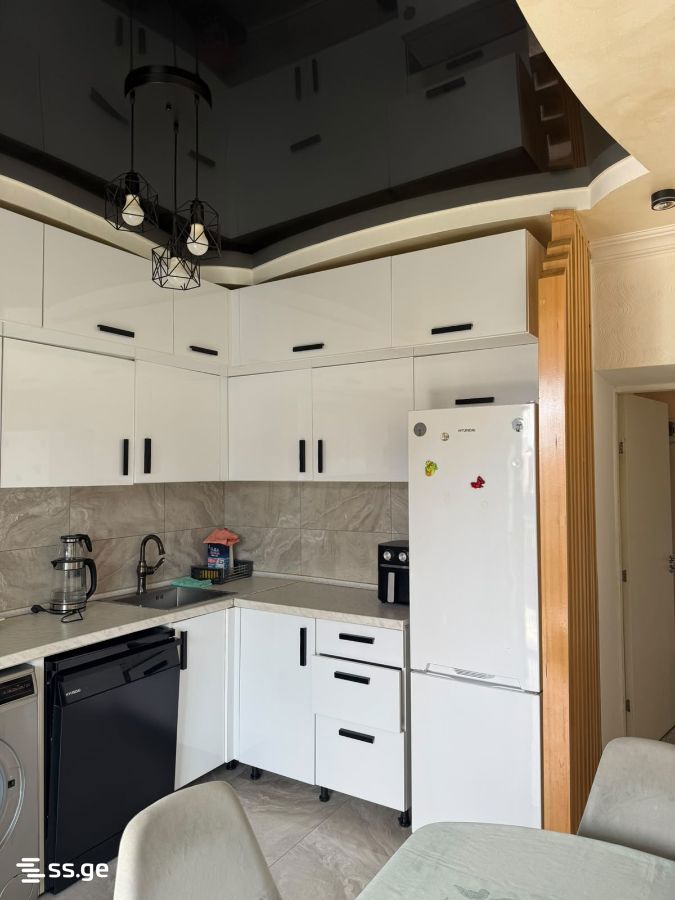 11 - 4 rooms