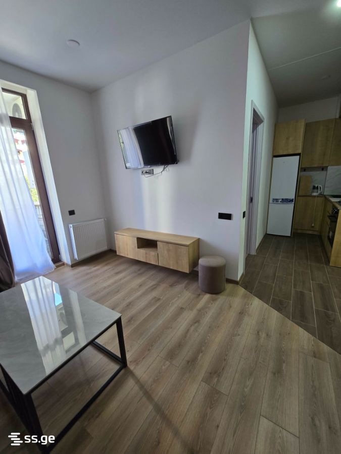 Mirian Mephe st. 5 - 3 rooms