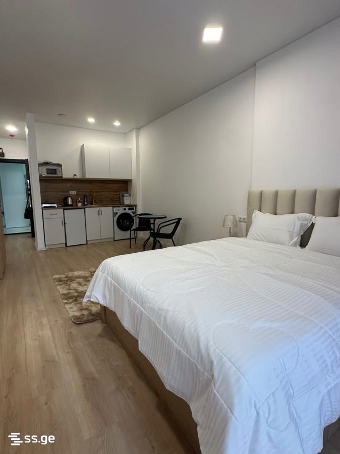 R. Nizharadze st. 6 - 1 rooms