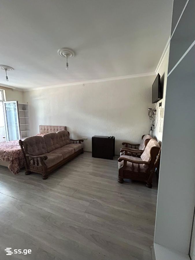 2 - 1 rooms