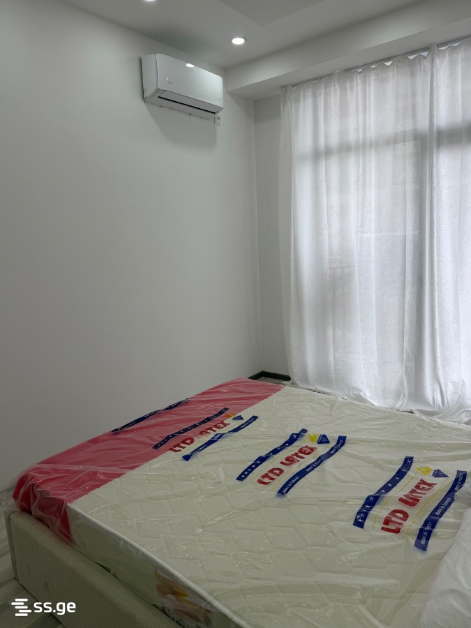 Vepkhistkaosnis st. 1 - 3 rooms