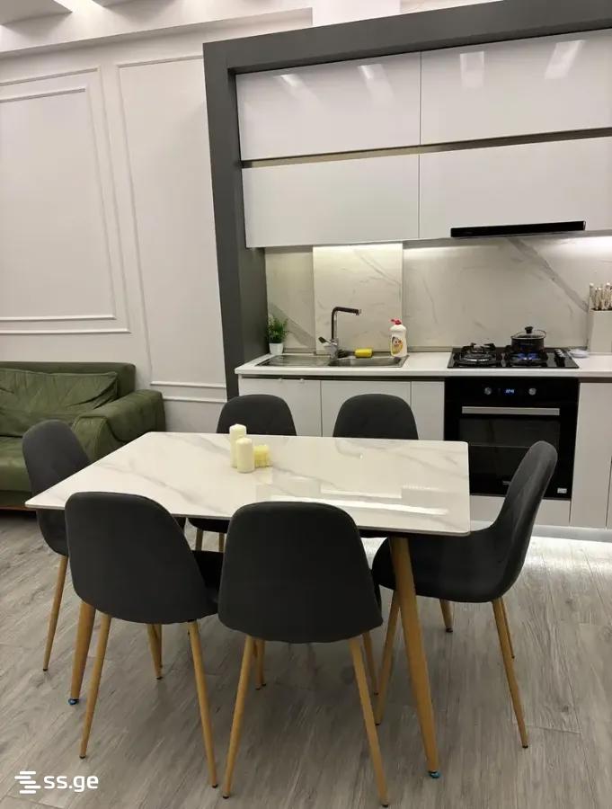 nucubidze st. 0 - 3 rooms