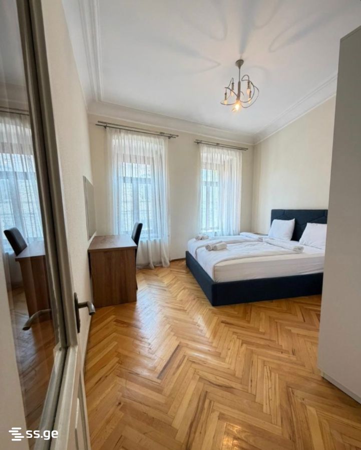 metekhi rise 0 - 3 rooms