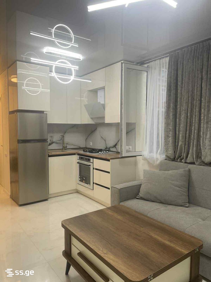 13 asureli mamis st. 78 - 3 rooms