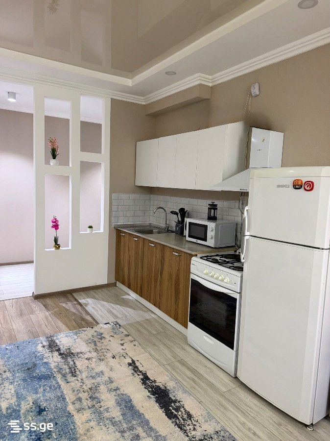 chkondideli st. 111 - 2 rooms