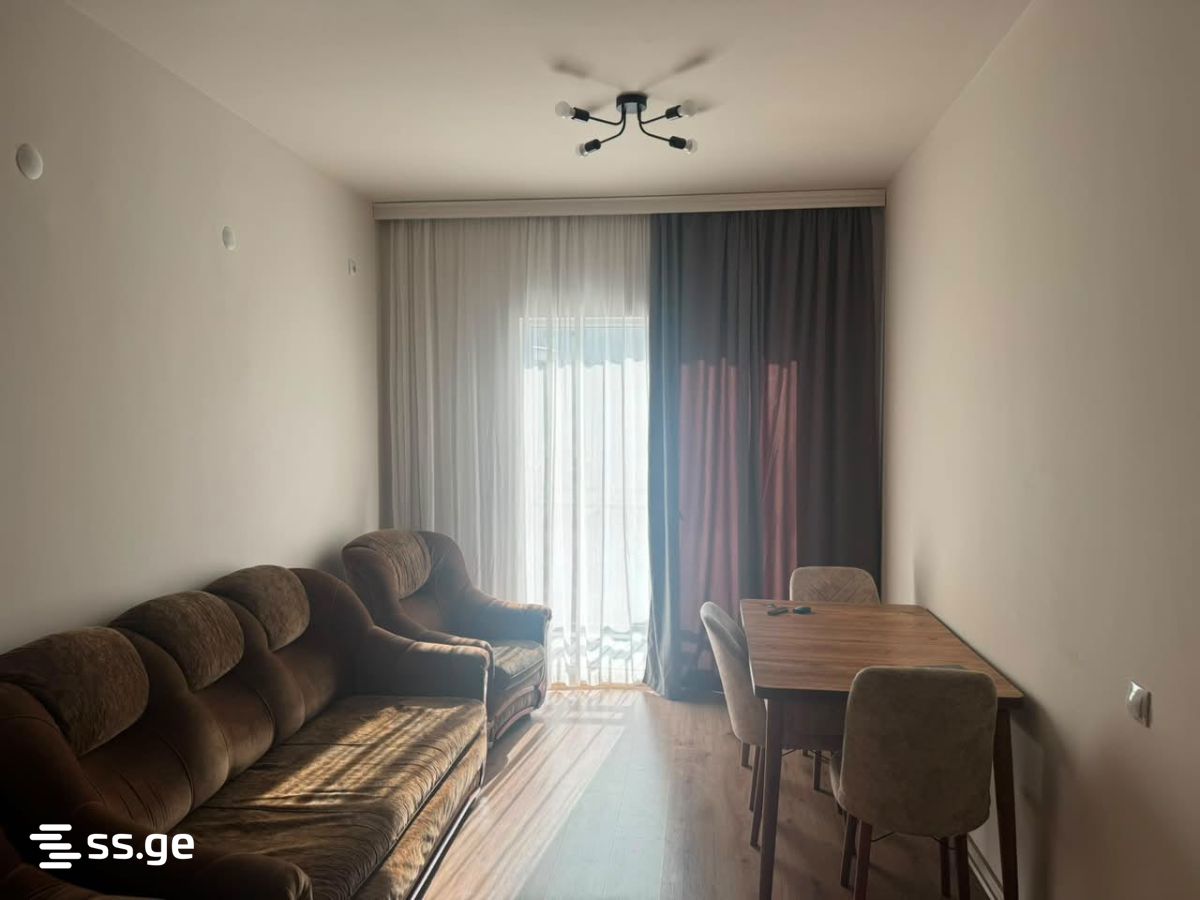 tvalchrelidze st. 6 - 2 rooms