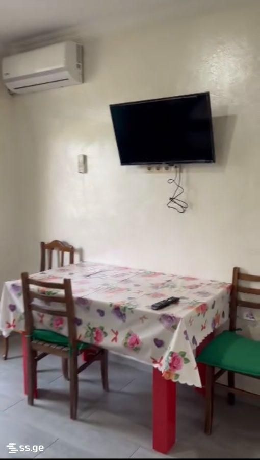 235 - 1 rooms