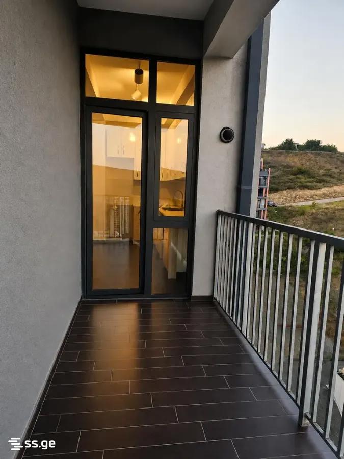 P. Datuashvili st. 27 - 4 rooms