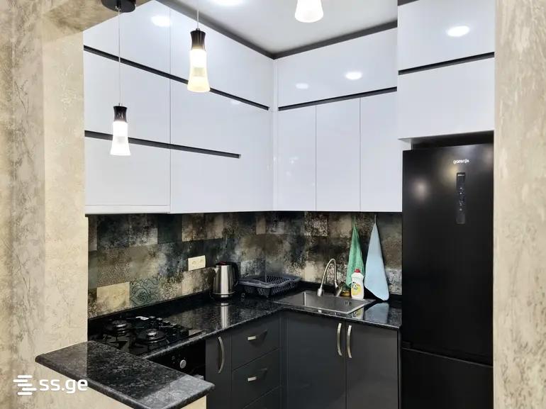 Khimshiashvili st. 0 - 3 rooms