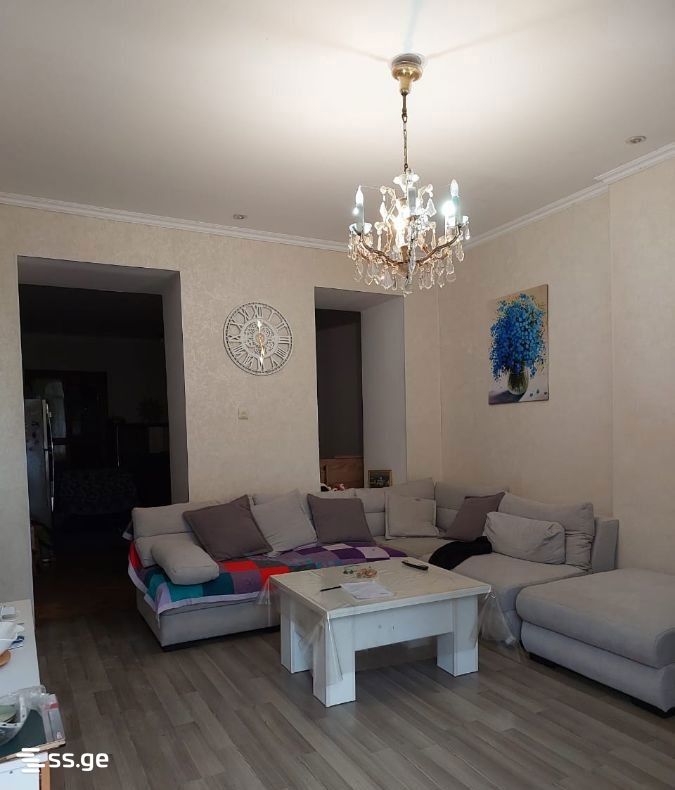 chikobava st. 55 - 3 rooms