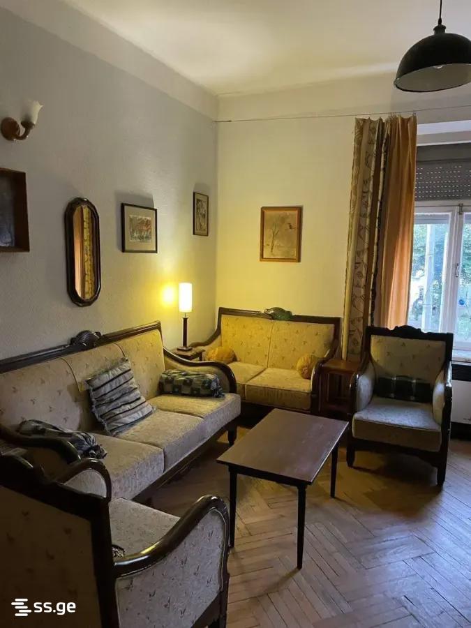 tashkenti st. 25 - 2 rooms