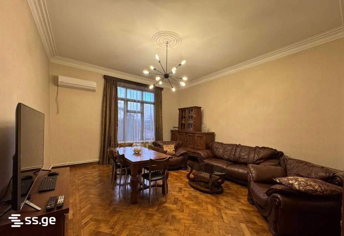 petriashvili st. 12 - 4 rooms