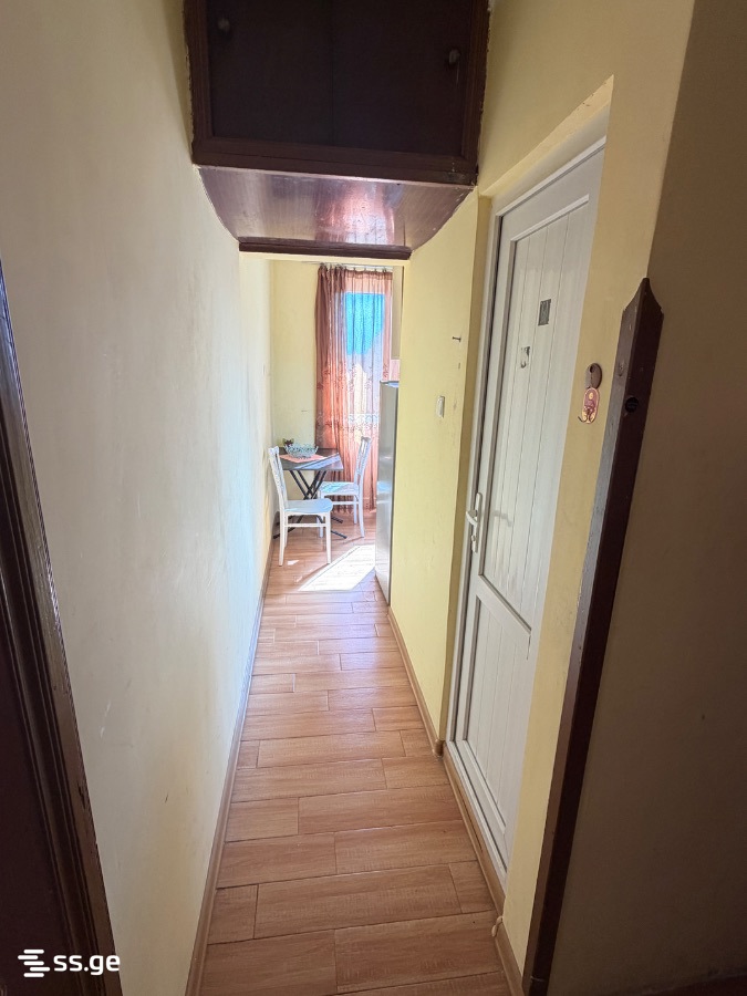 38 - 1 rooms
