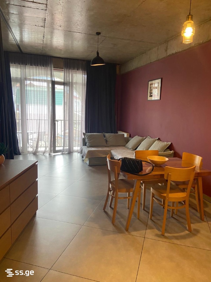 8 - 1 rooms