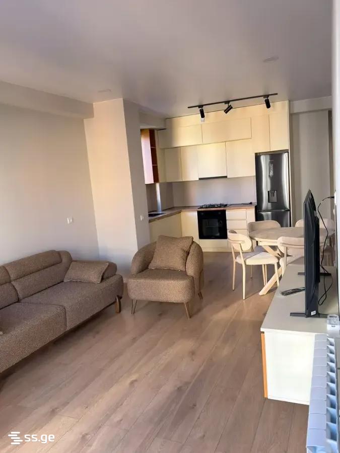 parnavaz mepe avenue 12 - 3 rooms