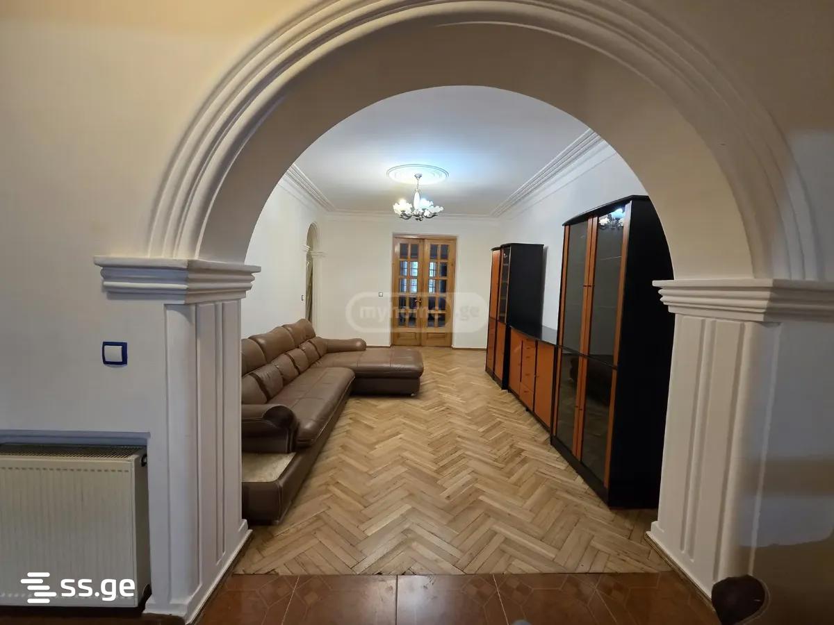 Dolidze st. 1 - 3 rooms